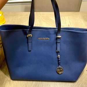 Michael Kors tote with dust bag